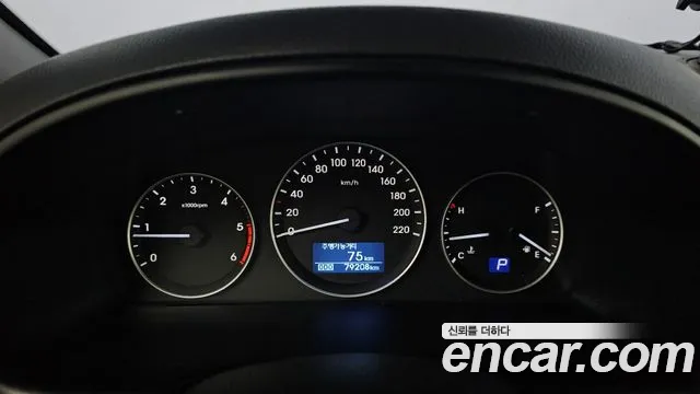 Hyundai The New Grand Starex id 2760434 из Кореи 9