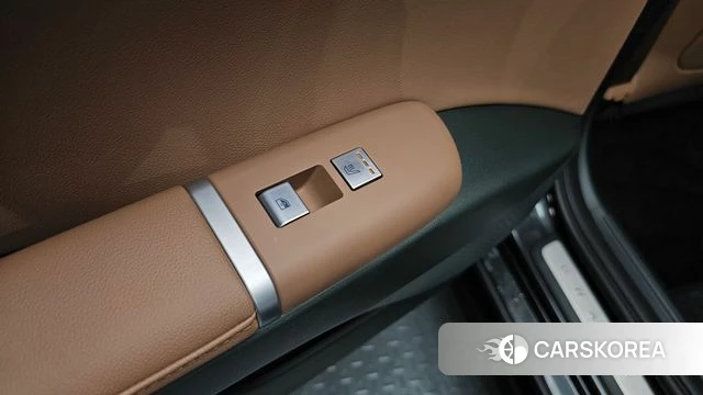 Hyundai Grandeur (GN7) id 4493684 из Кореи 9
