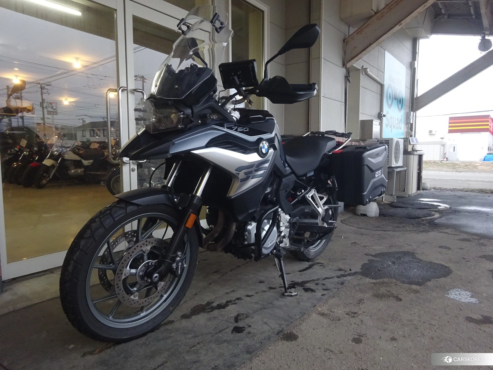 BMW F750GS id 3946699 из Японии 9