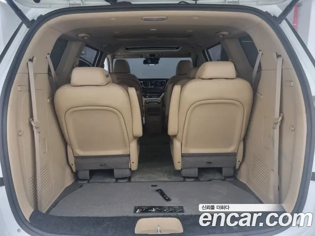 Kia All New Carnival id 2952250 из Кореи 9