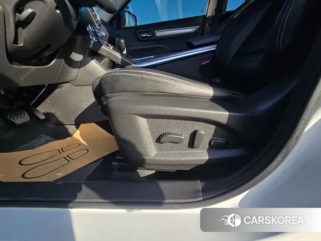 Renault Korea (Samsung) The New QM6 id 3593120 из Кореи 9