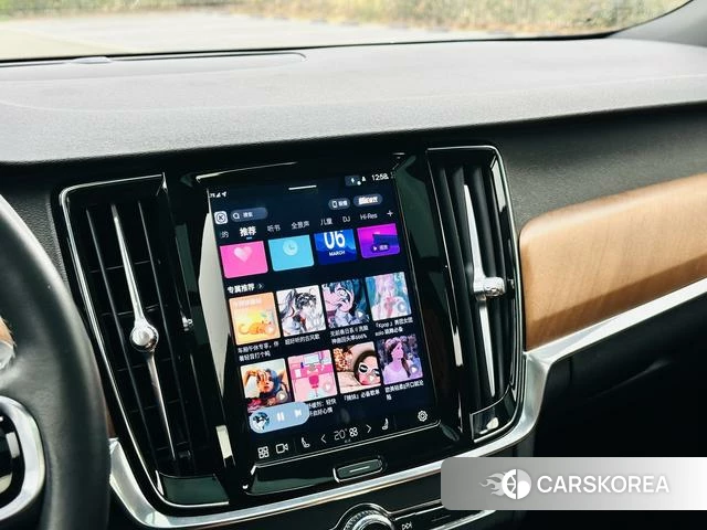 Volvo S90 id 4217379 из Китая 9