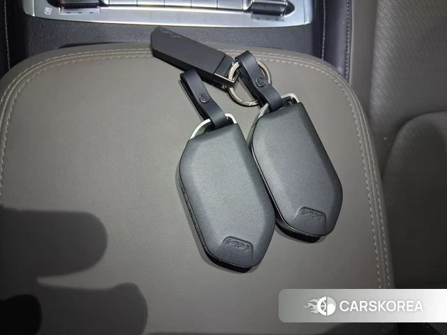 Kia The New Carnival 4th Generation id 3963385 из Кореи 9