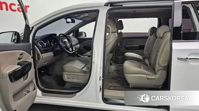 Kia The New Carnival id 3429150 из Кореи 9