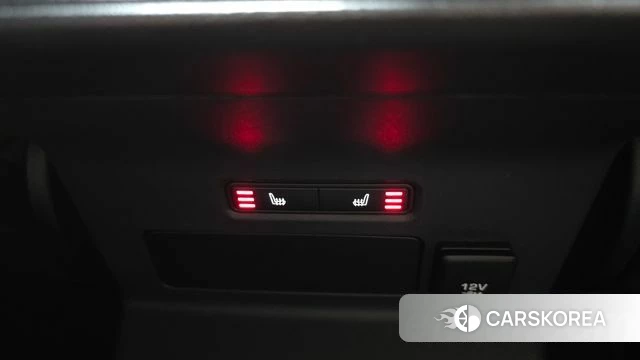Land Rover Range Rover Velar id 4758983 из Кореи 9