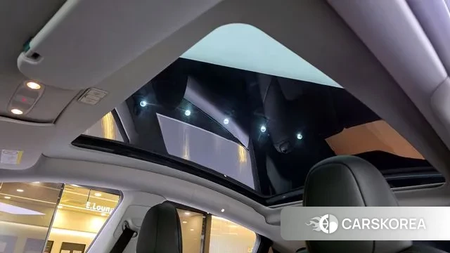 Tesla Model Y id 3382823 из Кореи 9