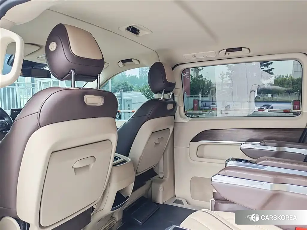 Mercedes-Benz V-Class id 4548158 из Китая 9