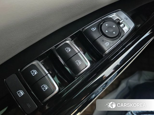 Kia Carnival 4th generation id 3964993 из Кореи 9