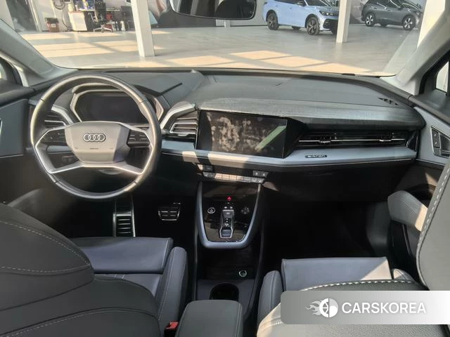 Audi Q5 e-tron id 4240208 из Китая 9