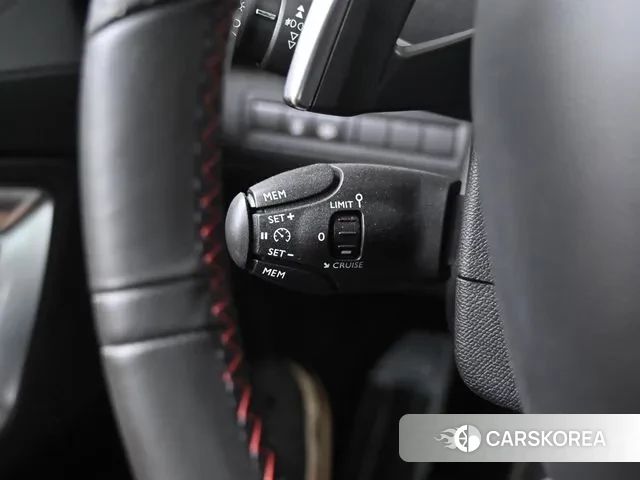 Peugeot 308 second generation id 3009321 из Кореи 9