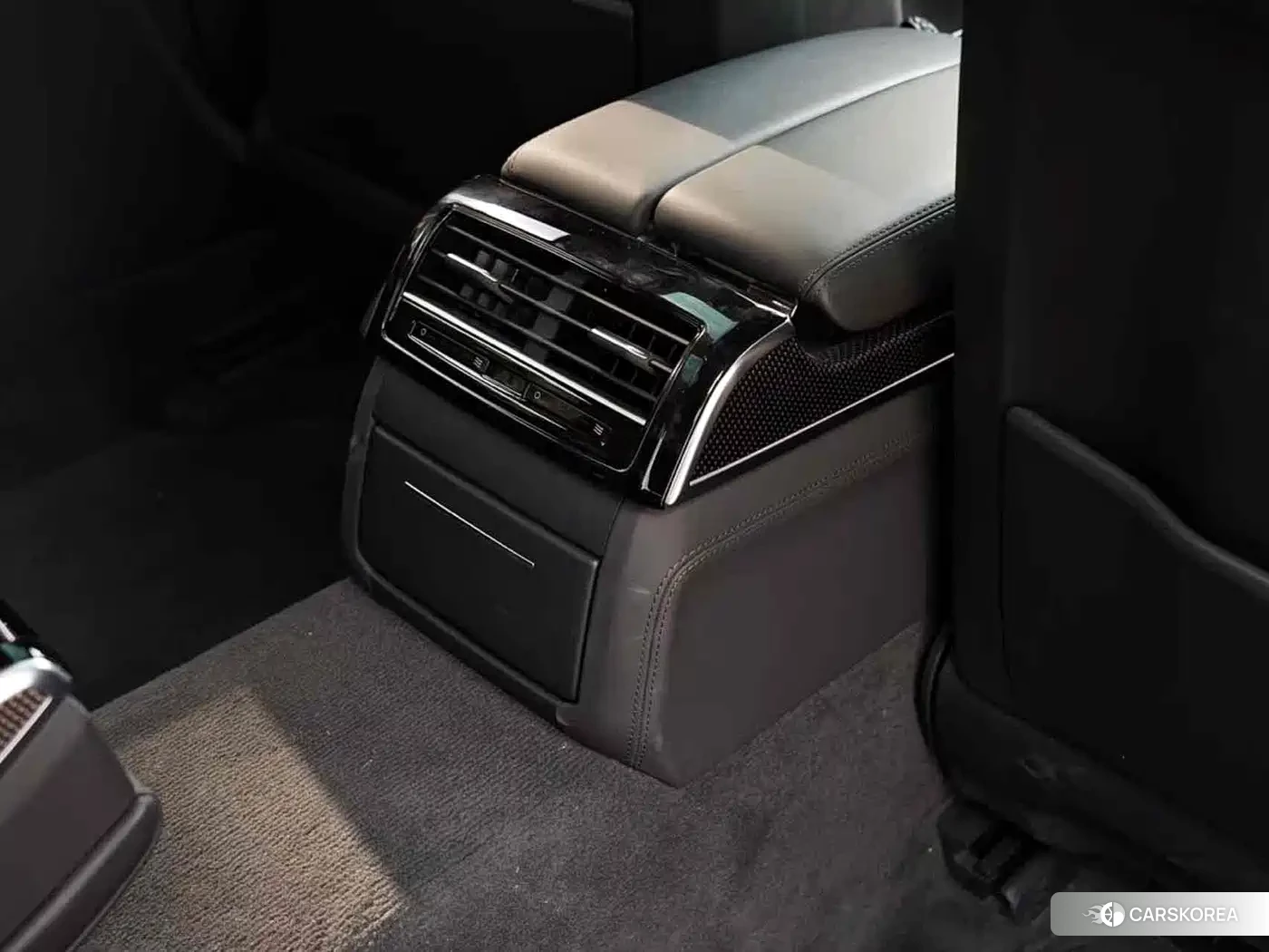 Audi S8 id 4680810 из Китая 9