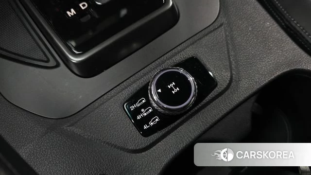 Ssangyong The New Rexton Sports Cannes id 4618357 из Кореи 9