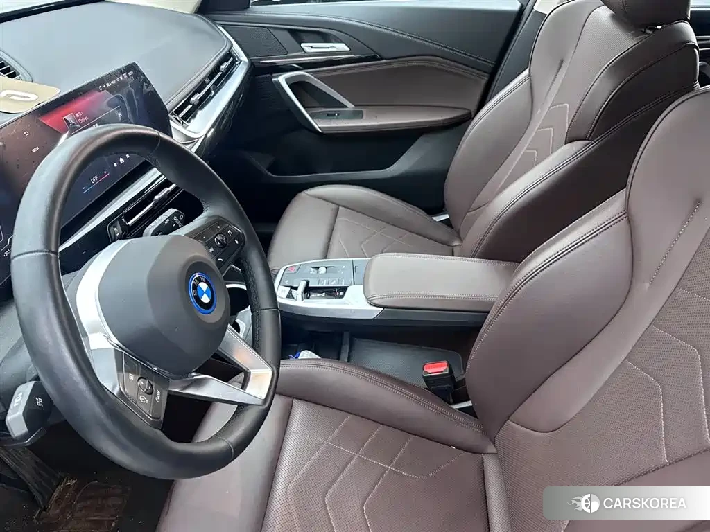 BMW iX1 id 4653930 из Китая 9
