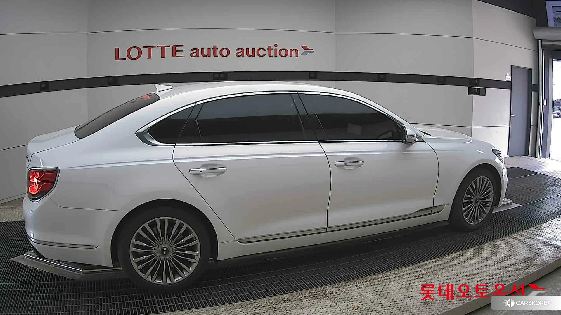 Kia K9 id 4347259 из Кореи 9