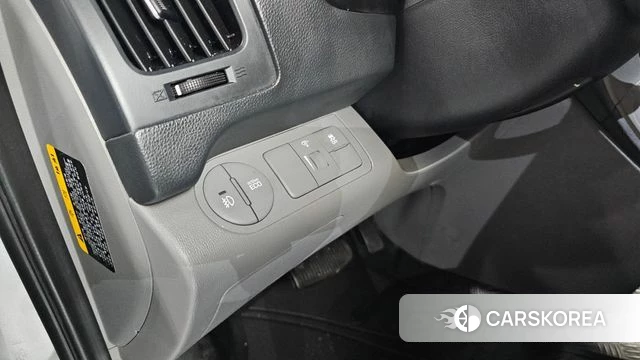 Hyundai The New Grand Starex id 4020102 из Кореи 9