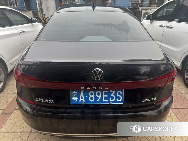 Volkswagen Passat id 4257733 из Китая 9