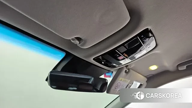 Hyundai Grandeur (GN7) id 3447361 из Кореи 9