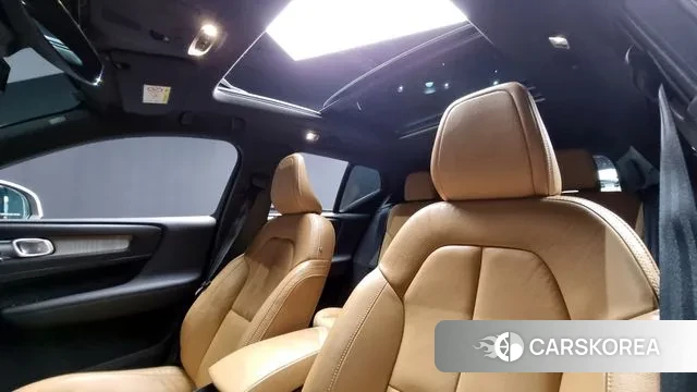 Volvo XC40 id 3504853 из Кореи 9