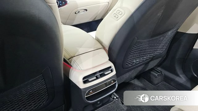 Genesis GV70 id 3923584 из Кореи 9