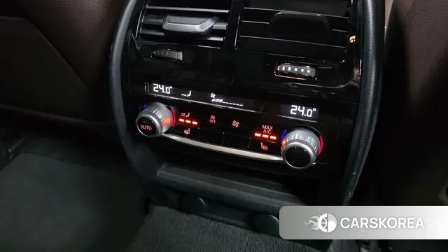 BMW 5 Series (G30) id 3500092 из Кореи 9