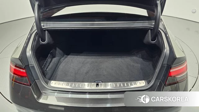 Genesis G90 (RS4) id 4230992 из Кореи 9