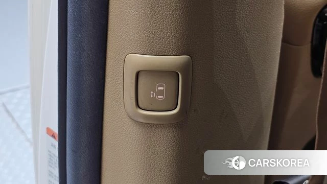 Kia The New Carnival id 3834604 из Кореи 9