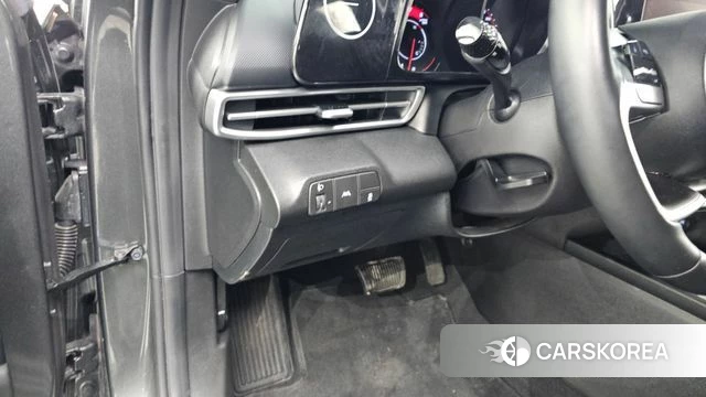 Hyundai Avante (CN7) id 3904844 из Кореи 9