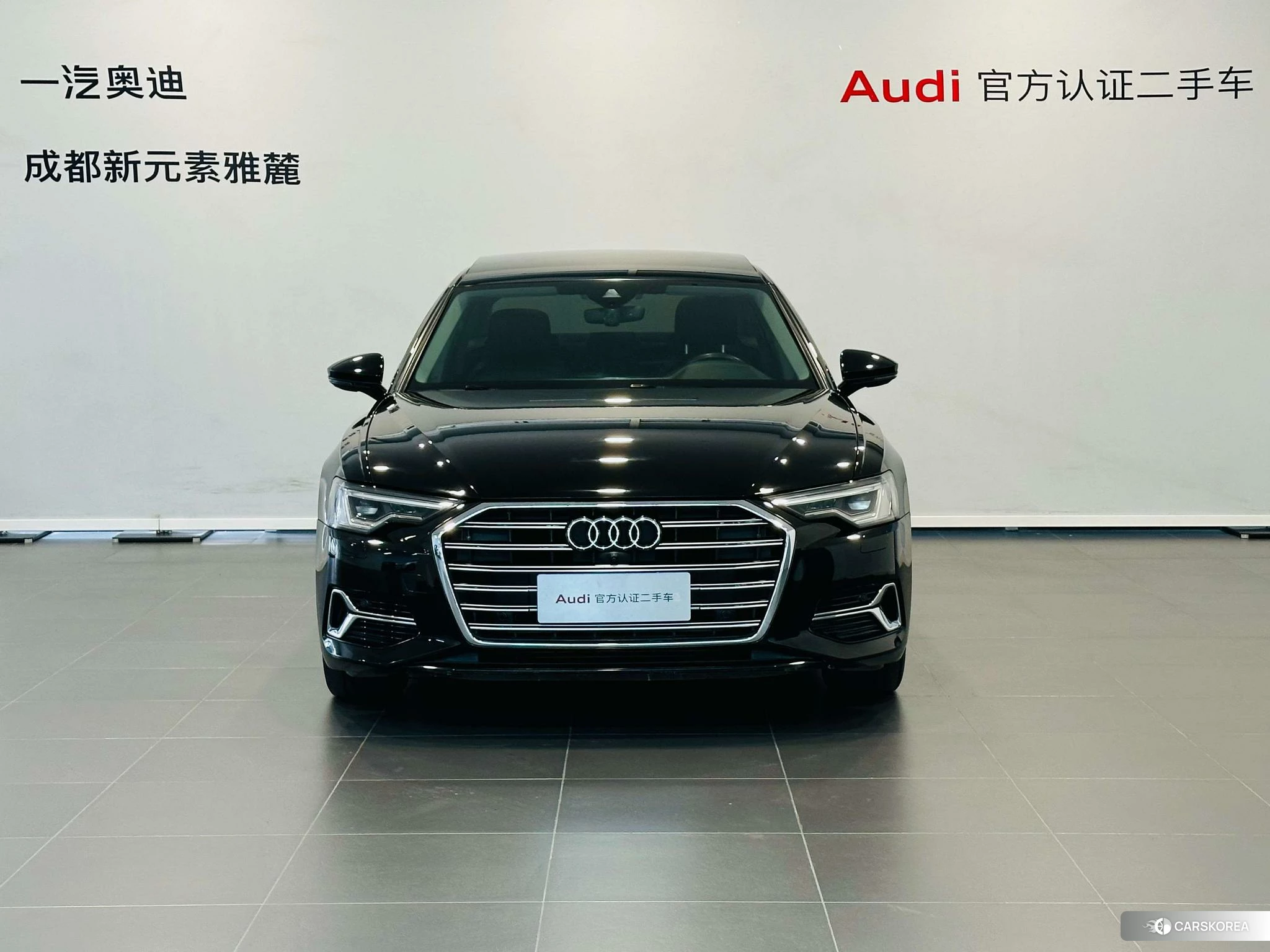 Audi A6L id 4453833 из Китая 9