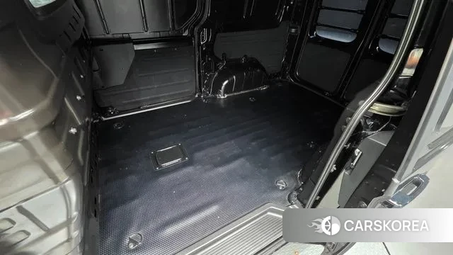 Hyundai Staria id 3371972 из Кореи 9