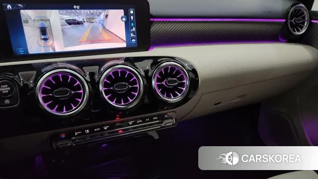 Mercedes-Benz A-Class W177 id 3393980 из Кореи 9