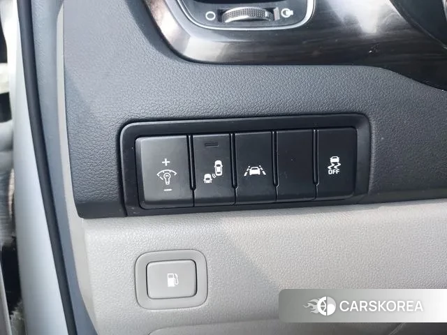 Kia The New Carnival id 3687696 из Кореи 9