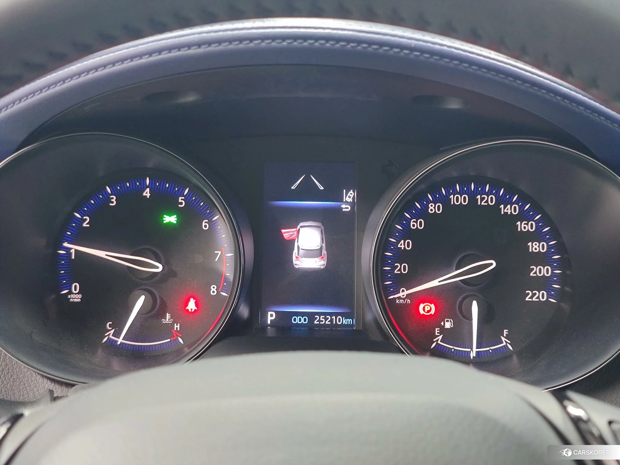 Toyota C-HR id 4473646 из Китая 9