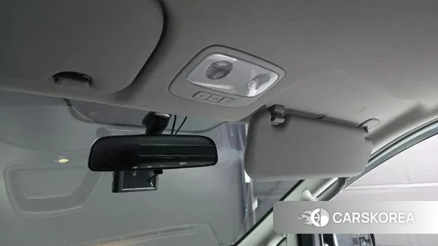 Hyundai The New Grand Starex id 3465121 из Кореи 9