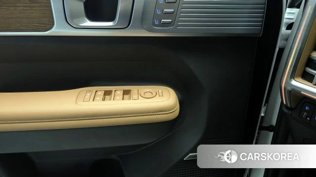 Hyundai Santa Fe (MX5) id 3826142 из Кореи 9