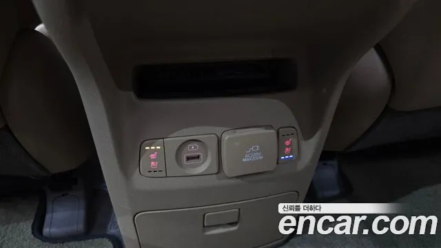 Kia The New Carnival id 2695440 из Кореи 9