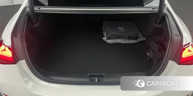 Mercedes-Benz E-Class W214 id 4879434 из Кореи 9
