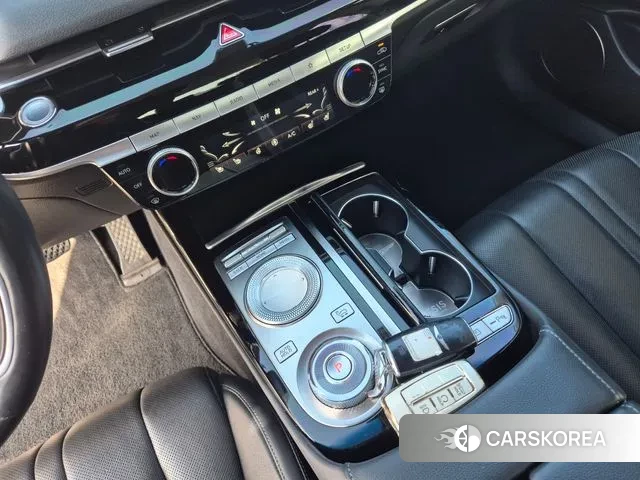 Genesis G80 (RG3) id 3706223 из Кореи 9