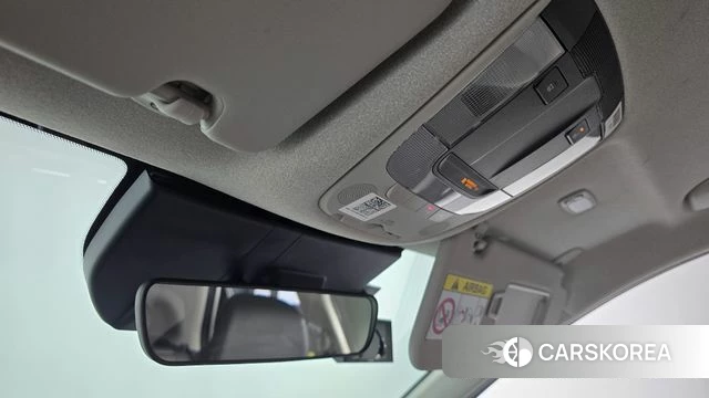 Kia Di Ol Nu Niro id 4495135 из Кореи 9