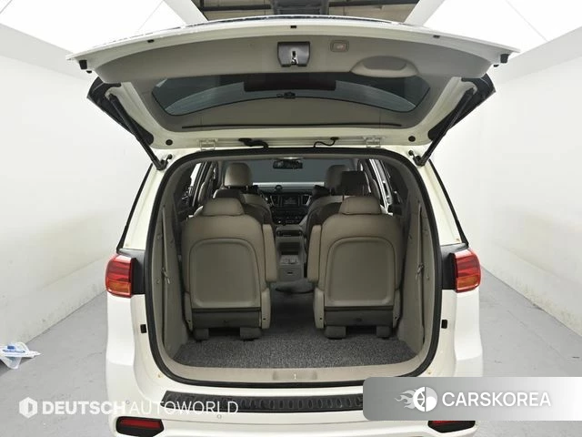 Kia The New Carnival id 3937126 из Кореи 9