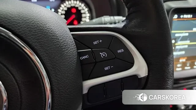 Jeep Renegade id 3039226 из Кореи 9