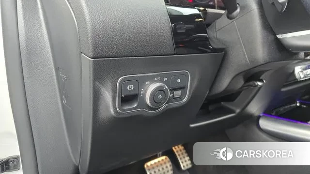 Mercedes-Benz GLA - Class H247 id 3726684 из Кореи 9