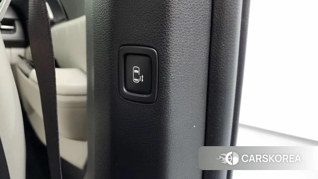 Kia Carnival 4th generation id 3898682 из Кореи 9