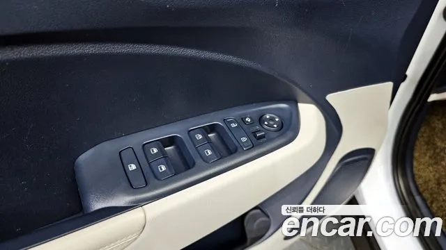 Hyundai Venue id 2920982 из Кореи 9