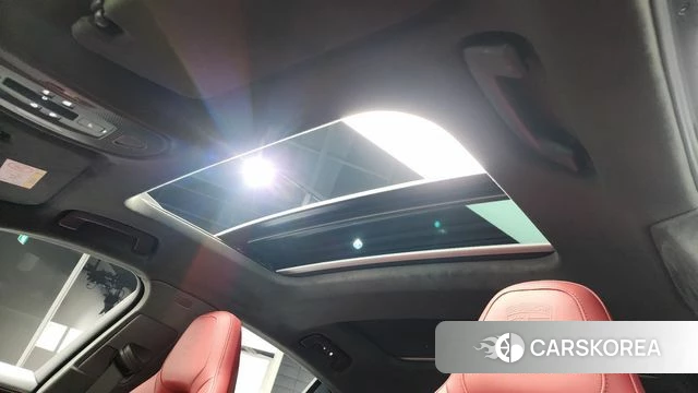 Porsche Panamera (976) id 3850286 из Кореи 9