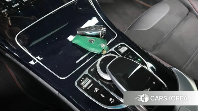Mercedes-Benz C-Class W205 id 4525700 из Кореи 9