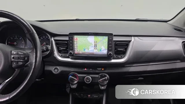 Kia Stonic id 3778984 из Кореи 9