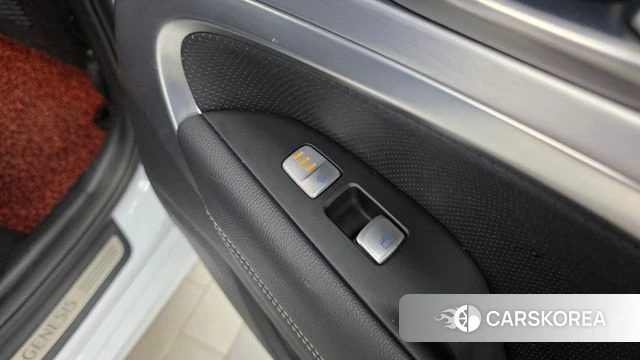 Genesis G70 id 4708988 из Кореи 9
