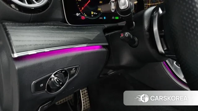 Mercedes-Benz E-Class W213 id 3539639 из Кореи 9