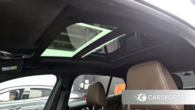 BMW 1 Series (F40) id 3033100 из Кореи 9