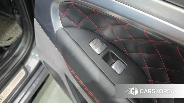 Genesis G70 id 3578606 из Кореи 9